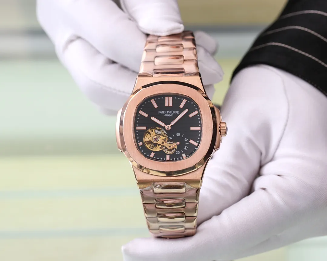 【Foreign trade import】💰880/680! Patek Philippe (extremely noble and wise work) Parrot Many products - hot styles are coming🔥🔥Latest models💪 [Type]: Exquisite men's watch (more excellent) Best design [Strap]: 316L stainless steel strap (more comfortable) real men wear [Movement]: Top mechanical movement (stable) [Material]: Mineral super mirror (more wear-resistant) Smart style, thick and strong, special design Returning with great reputation. Size: 43mm in diameter and 13mm thick. Smart launch! Welcome to reprint!